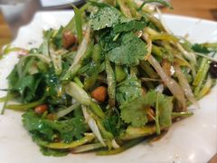 -亿牌牌东北烧烤(怀特店)