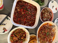 -堂瓦里·34年传统赣菜(第一街区店)