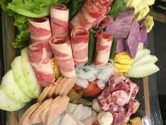 -樾餐厅泰式海鲜火锅(民歌湖店)