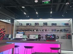 -ROG玩家国度(美罗城店)