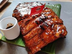 BBQ猪肋排-Naughty Nuri’s Phuket