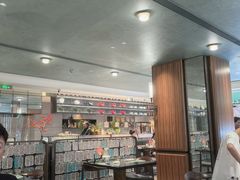 -东方红海鲜百汇(国际大厦店)