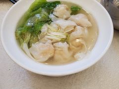 上汤鲜虾云吞-太子园林酒家