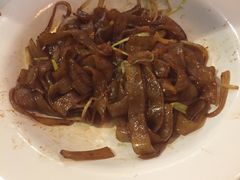 -新大咀港式茶餐厅(宝山万达店)
