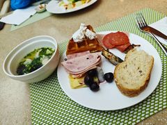 -亮马河饭店翠雅咖啡厅