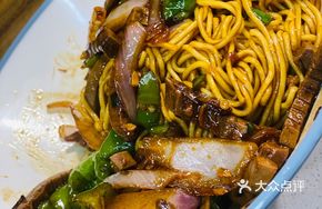 Scallion Stir-fried Pork Kidney Noodles