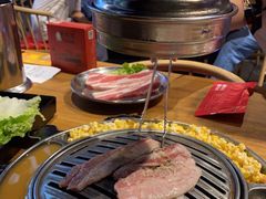 -青瓦炭韩潮烤肉(花园道店)