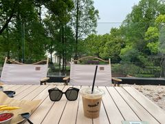 -J Create城市露营咖啡·简餐·宠物(上海动物园店)