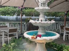 -Mark&Mars Restaurant