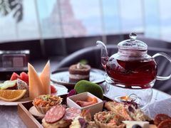 -Hi City·城市之巅