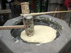 -陈仓老街美食天地