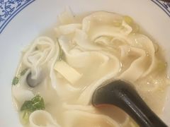 -凤齐羊肉烩面馆