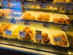 面包甜点陈列柜-小麦之家(海湾总店)
