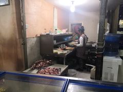 -老广烧烤(骆驼山康馨园店)