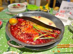 骨汤鸳鸯锅-五里关火锅(上海鑫耀·光环Live店)