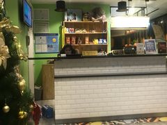 -7天连锁酒店(上海徐家汇龙华路地铁站店)