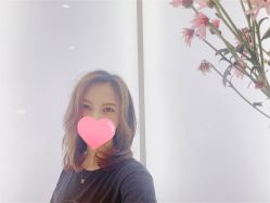 -PE SALON