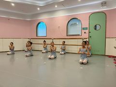 -伊叶舞蹈YEAH DANCE(LCM置汇旭辉校区)