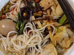 -水平有限螺蛳粉(宏达大厦店)