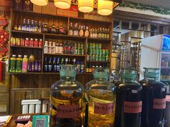 -果松木炭酸菜铜火锅·外婆参鸡汤