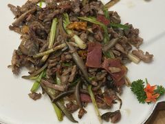 -小粤楼·怀旧粤菜(万辉国际广场店)