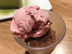 -必胜客(新中纬店)