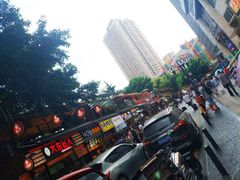 -八一好吃街·高品美食广场