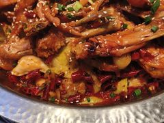 -张大师鸭爪爪特色干锅(南湖店)