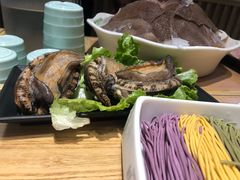 精品鲍鱼-鲜货俚鲜火锅(青果路店)