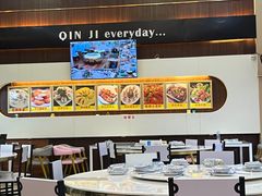 -覃记海鲜美食餐厅