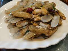 -侬佳蒸菜馆(听潮店)