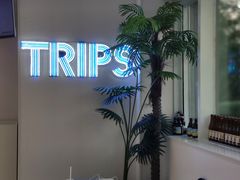 -TRIPS BURGER(大钟寺店)