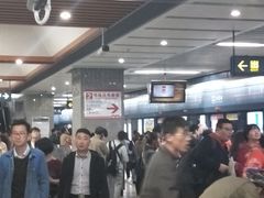 -西安北站(地铁站)