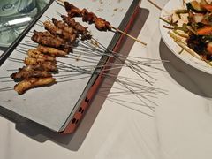 -嗨辣小聚·盘锦河蟹·海鲜烧烤龙虾(盘锦十年好店)