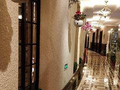 -东方明珠老上海8号餐厅
