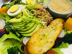 -丽莎沙拉轻食餐厅(国贸店)