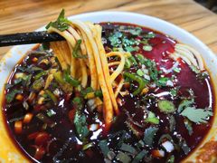 辣子牛肉面-清真·马安军辣子牛肉面