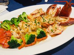 蒜蓉粉丝波士顿龙虾-维园悦谱·海派家常菜(乌鲁木齐南路店)