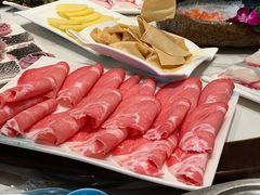 -景明轩•养生酸汤鱼火锅 云贵鲜菌 现舂野果酸汤(王寨小区店)