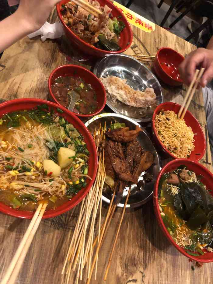 丽丽水煮(新溪桥路总店)-"天气越闷就越想吃辣的东西,能够发一身汗的.