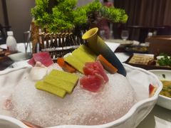 -梅花香里大酒店(郁金香路店)