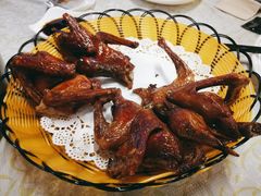 红烧乳鸽-百利鸽王(紫薇路店)