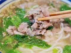 -云阿蛮云南生烫牛肉米线(奉贤路店)