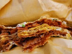 招牌双蛋煎饼-大华煎饼(交道口北剪子巷店)