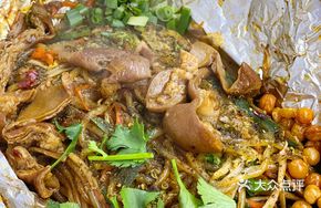 Innovative Spicy Pork Intestine Grilled Rice Noodles