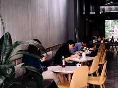 -ADO KAFE(大学城店)