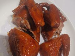 脆皮炸乳鸽-御花园酒店(希尔顿店)
