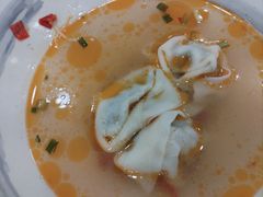 荠菜鲜肉馄饨-老盛昌(百色店)