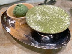 龙井提拉米苏配绿茶冰淇淋-湖滨28中餐厅·西湖宴·杭州君悦酒店