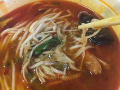 -蒙小妹骨汤饭.米线(新光路店)